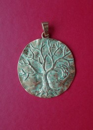 Tree pendant